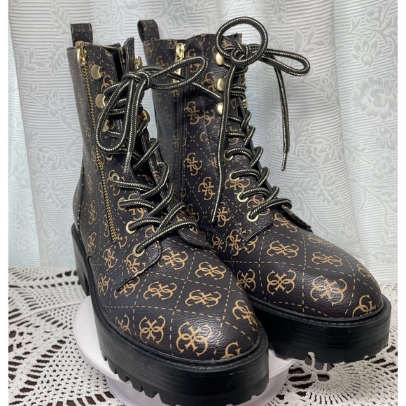 NEW Guess Women's Ankle Boots Fearne Logo Lug Sole Color Brown Zipper Size 10 M. - Picture 13 of 17